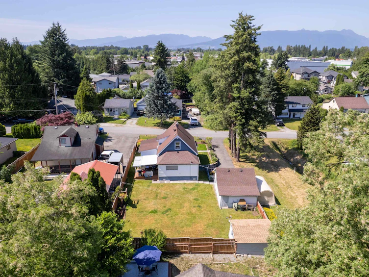 20290 Wanstead Street, Maple Ridge, BC, V2X 1J1 - 5