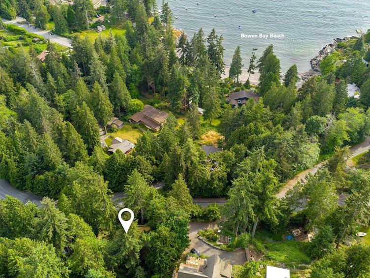 709 Windjammer Road, Bowen Island, BC, V0N 1G2 - 32