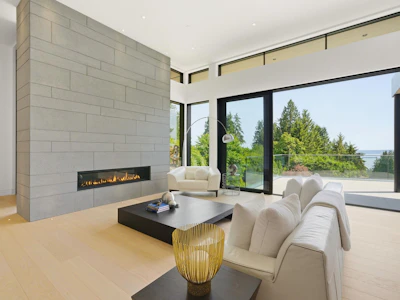 2965 Altamont Crescent - 3