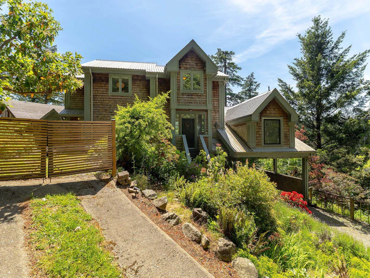 342 Creek Road, Bowen Island, BC, V0N 1G1 - 31