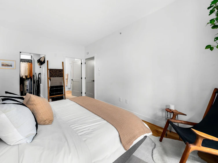 412-2601 Whiteley Court, North Vancouver, BC, V7J 2R7 - 25