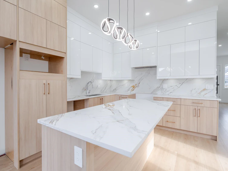 8425 George Street, Mission, BC, V2V 6S6 - 6