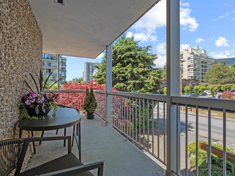203-1390 Duchess Avenue, West Vancouver, BC, V7T 1H6 - 35