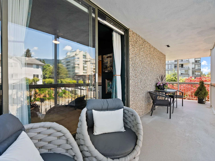 203-1390 Duchess Avenue, West Vancouver, BC, V7T 1H6 - 36