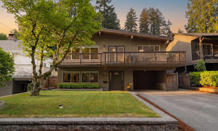 676 Wellington Drive