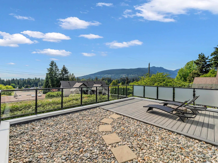 4275 Chelsea Crescent, North Vancouver, BC, V7R 3J4 - 24