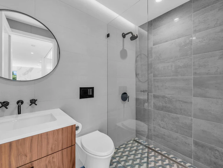 4275 Chelsea Crescent, North Vancouver, BC, V7R 3J4 - 18