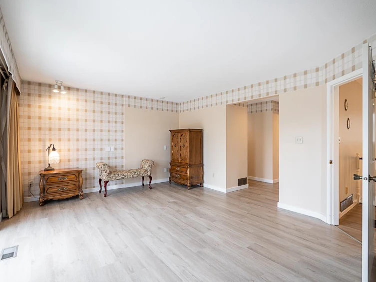 2235 W 16th Avenue, Vancouver, BC, V6K 3B4 - 13