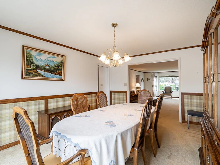 2235 W 16th Avenue, Vancouver, BC, V6K 3B4 - 26