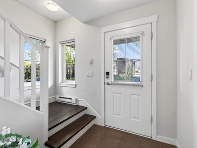 7-7155 189 Street - 5