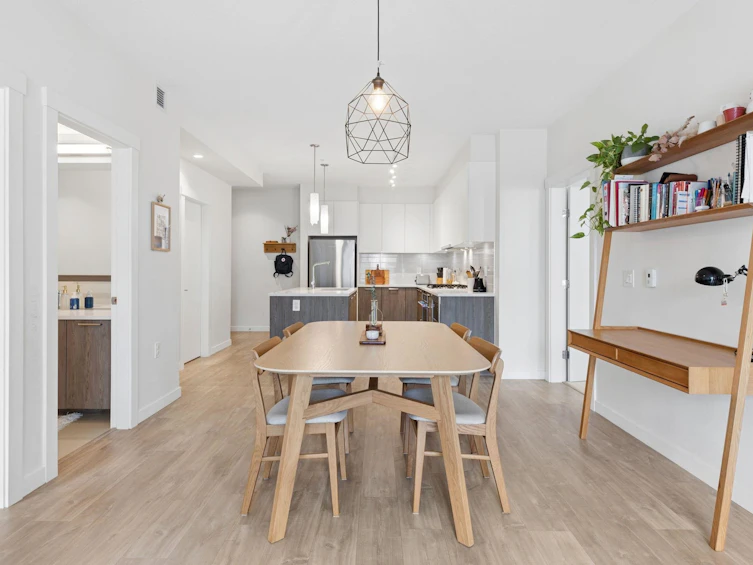 211-625 E 3rd Street, North Vancouver, BC, V7L 1G6 - 14