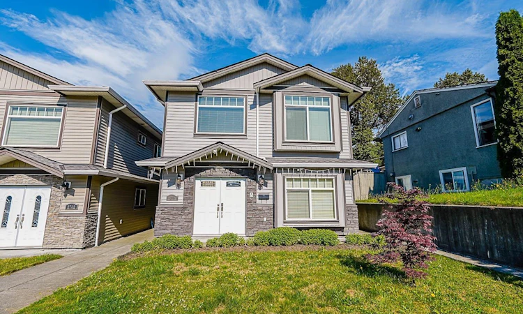 2708 Boundary Road