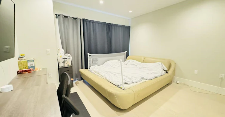 3000 W 15 Avenue, Vancouver, BC, V6K 3A5 - 10