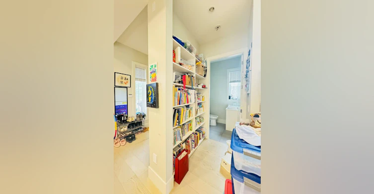 3000 W 15 Avenue, Vancouver, BC, V6K 3A5 - 6