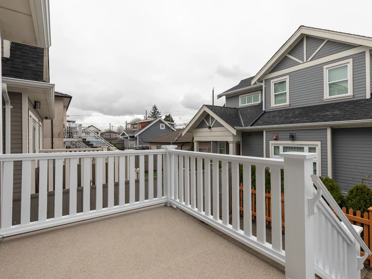2255 E 35th Avenue, Vancouver, BC, V5P 1C1 - 29