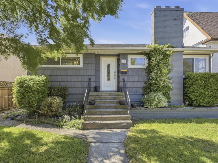 45 Renfrew Street, Vancouver, BC, V5K 4A5
