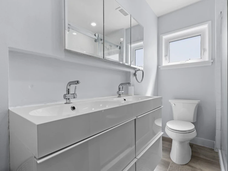 45 Renfrew Street, Vancouver, BC, V5K 4A5 - 14