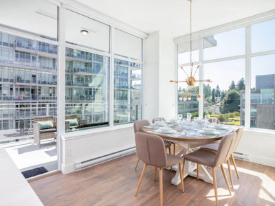 702-258 Nelson's Court - 3