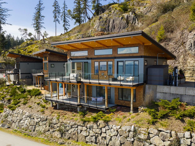 242 Shore Lane, Bowen Island, BC, V0N 1G2 - 37