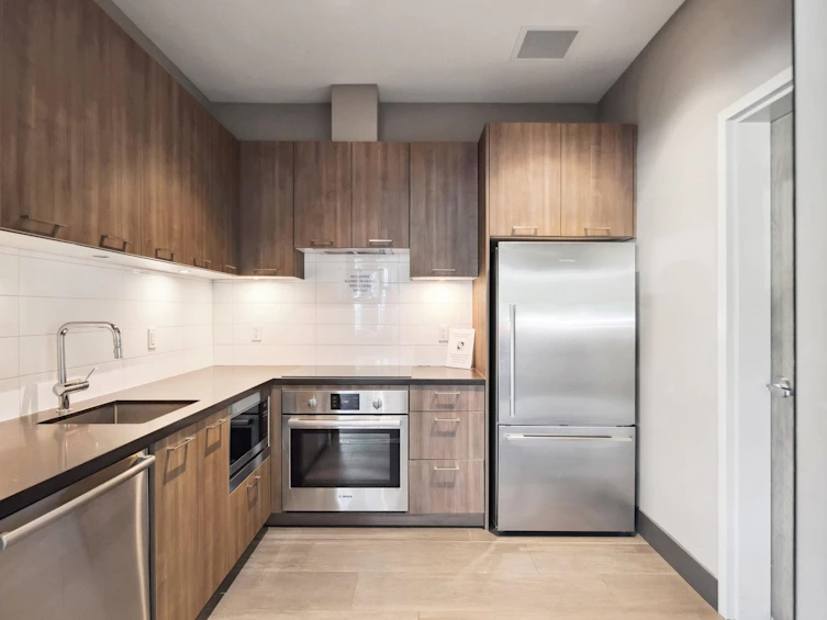1909-1550 Fern Street, North Vancouver, BC, V7J 0A9 - 32