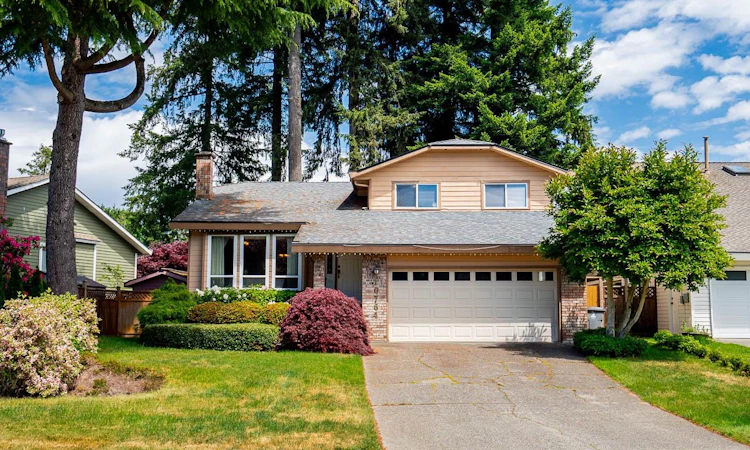 10764 Fraserglen Drive