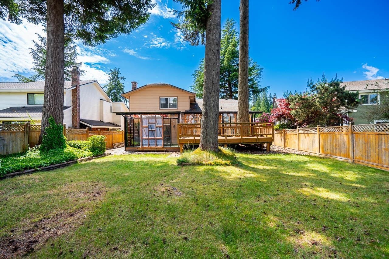 10764 Fraserglen Drive, Surrey, BC, V4N 1Y3