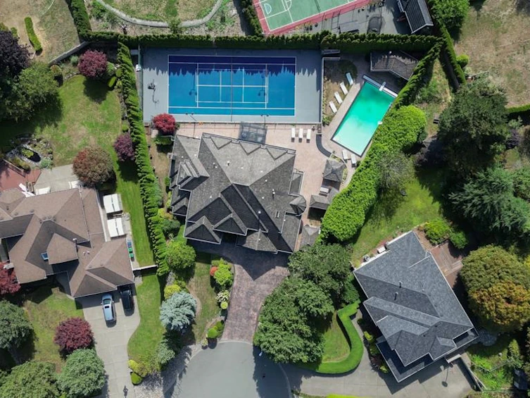 12256 57 Avenue, Surrey, BC, V3X 3H7