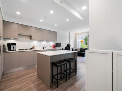 202-3809 Evergreen Place - 3