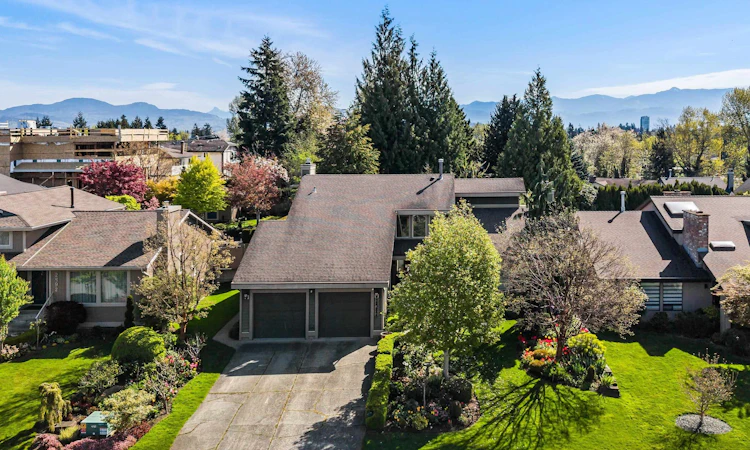 2482 Sunnyside View