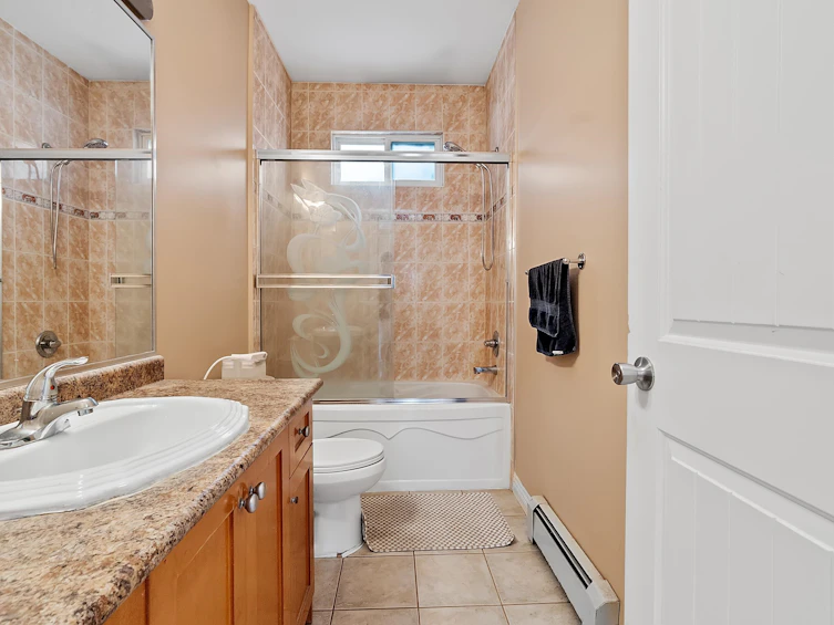 268 Hampton Street, New Westminster, BC, V3M 5L9 - 21