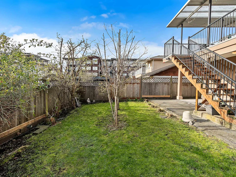 268 Hampton Street, New Westminster, BC, V3M 5L9 - 39