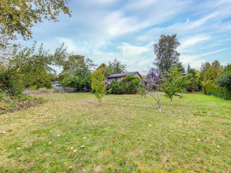 18208 21a Avenue, Surrey, BC, V3Z 9W2 - 37