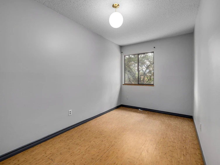 18208 21a Avenue, Surrey, BC, V3Z 9W2 - 19