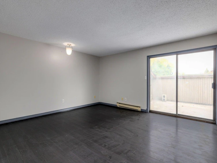 18208 21a Avenue, Surrey, BC, V3Z 9W2 - 24