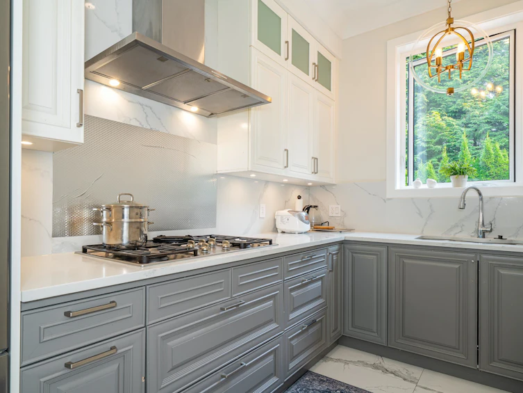 1048 Handsworth Road, North Vancouver, BC, V7R 2A6 - 28