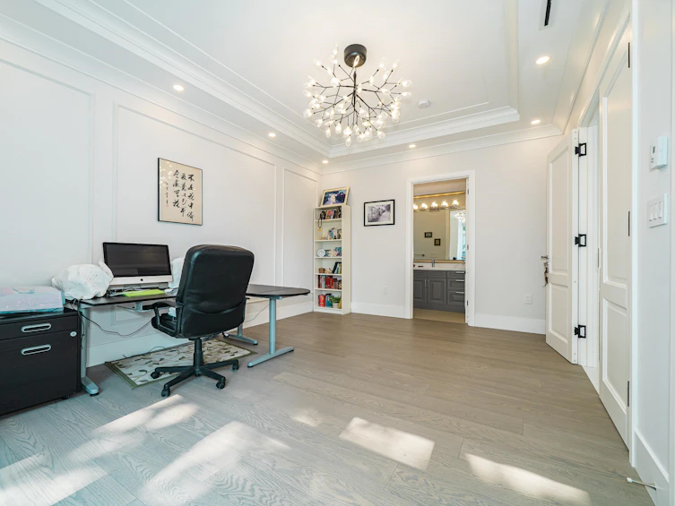 1048 Handsworth Road, North Vancouver, BC, V7R 2A6 - 16