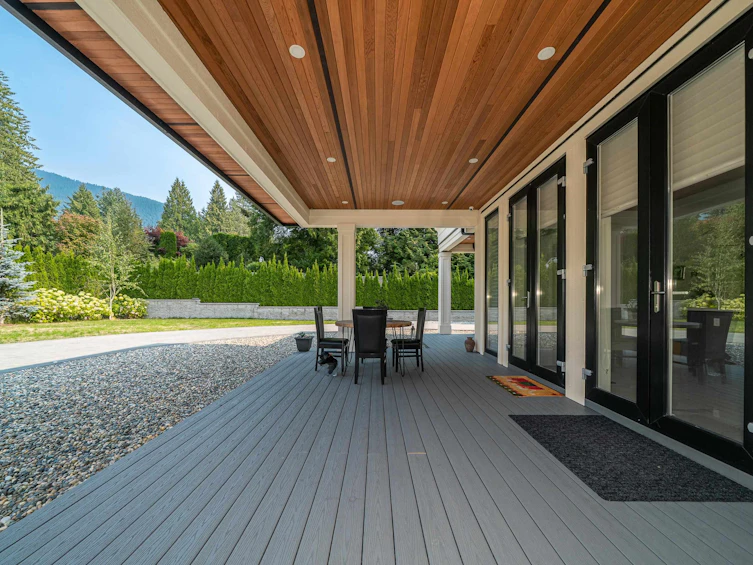 1048 Handsworth Road, North Vancouver, BC, V7R 2A6 - 6
