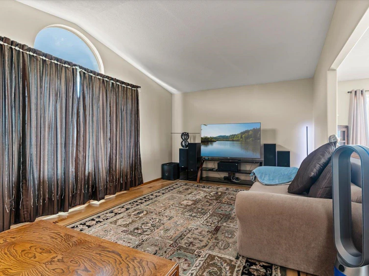 45199 Stevenson Road, Chilliwack, BC, V2R 1L9 - 11