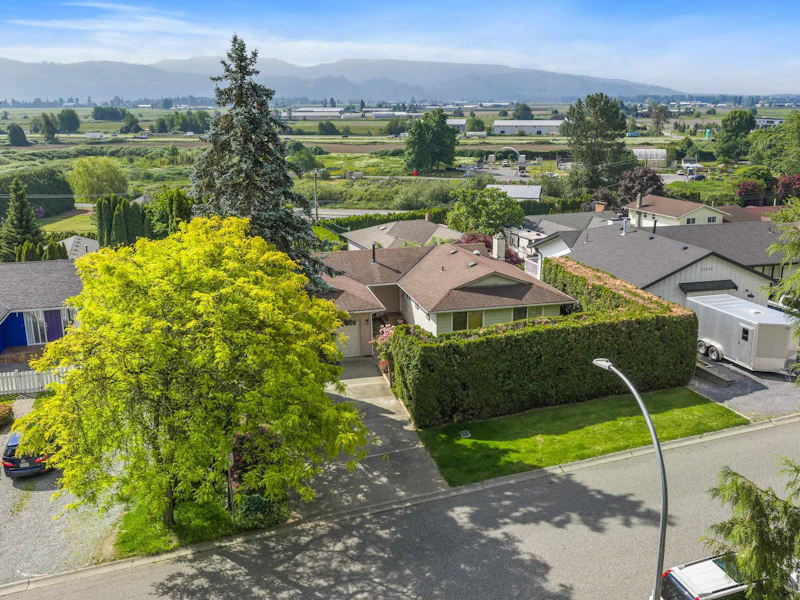 35382 Rockwell Drive, Abbotsford BC V3G 2C8