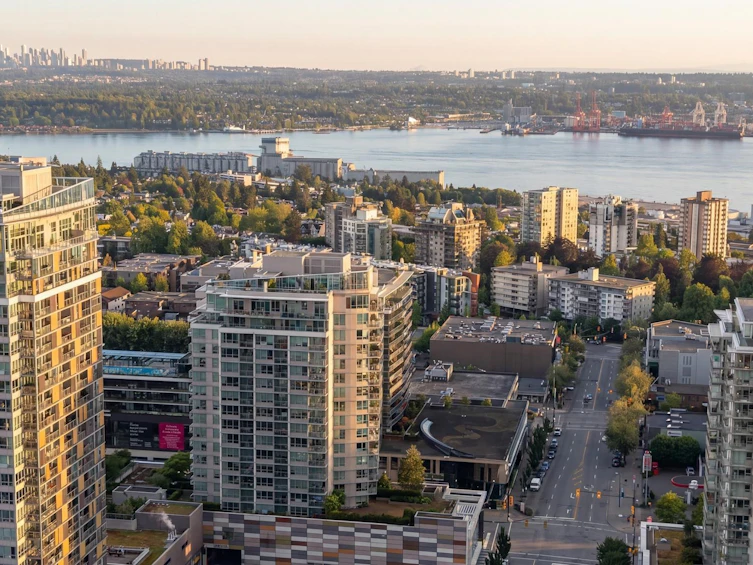 906-112 E 13th Street, North Vancouver, BC, V7L 0E4 - 36