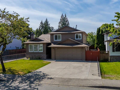 21242 92 Avenue - 3