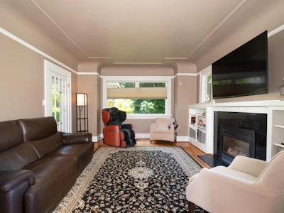 3908 Blenheim Street - 3