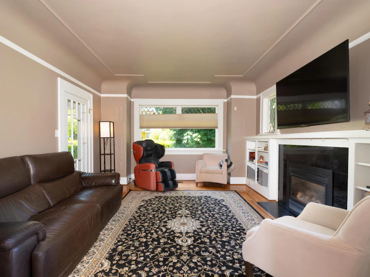 3908 Blenheim Street, Vancouver, BC, V6L 2Y7 - 3