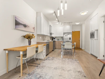 317-611 Regan Avenue - 4