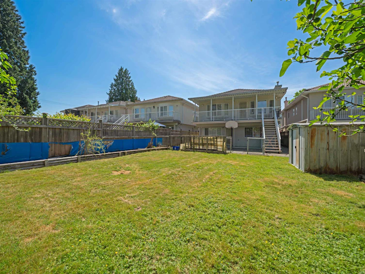 4089 Fir Street, Burnaby, BC, V5G 2A9 - 35