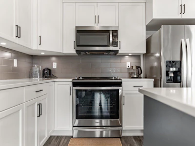 302-45761 Stevenson Road - 3