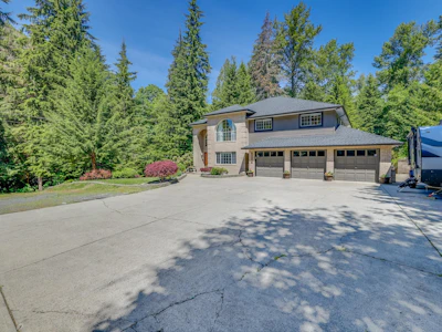 26115 124 Avenue - 2