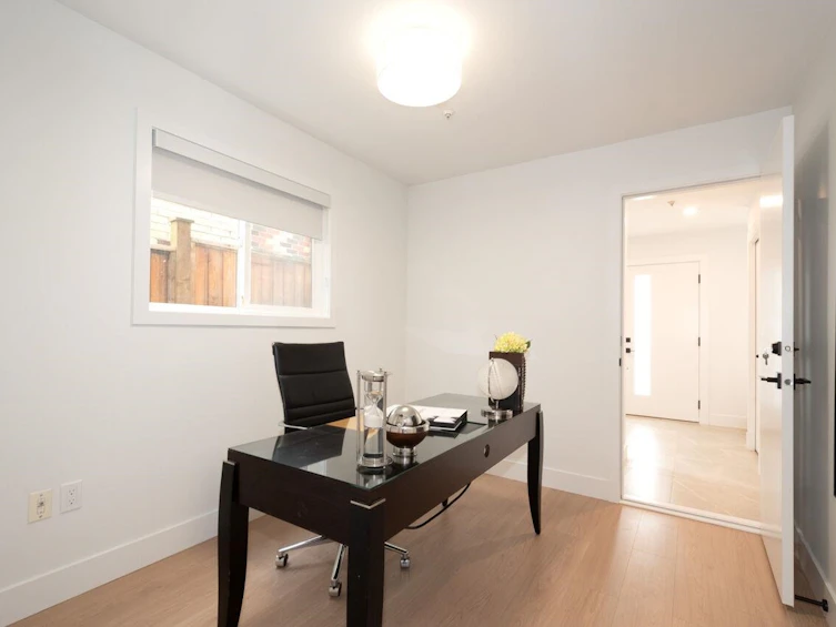 827 E 32nd Avenue, Vancouver, BC, V5V 2Y7 - 25