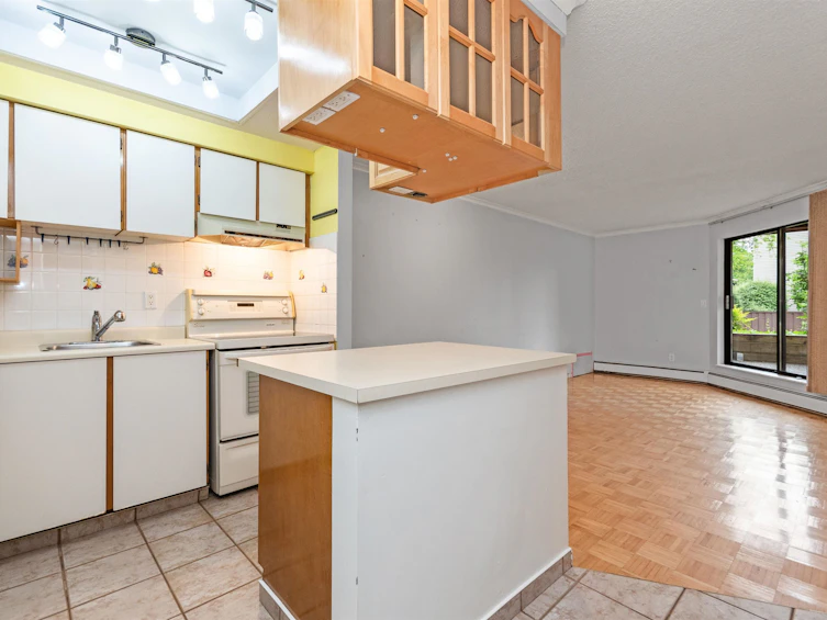 109-1177 Howie Avenue, Coquitlam, BC, V3J 1T9 - 7