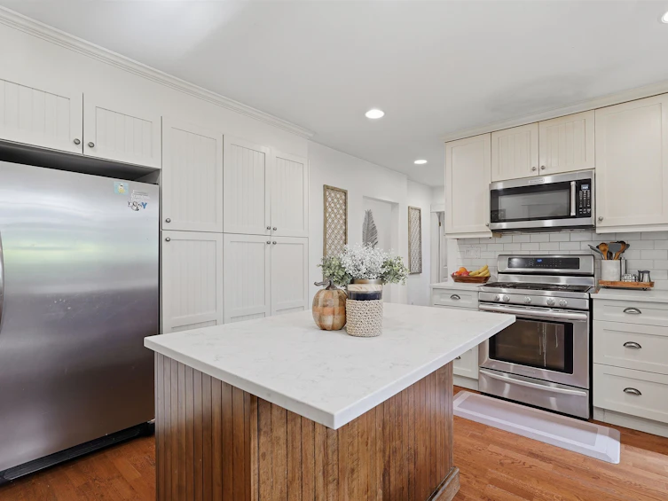 1425 129 Street, Surrey, BC, V4A 3X9 - 9